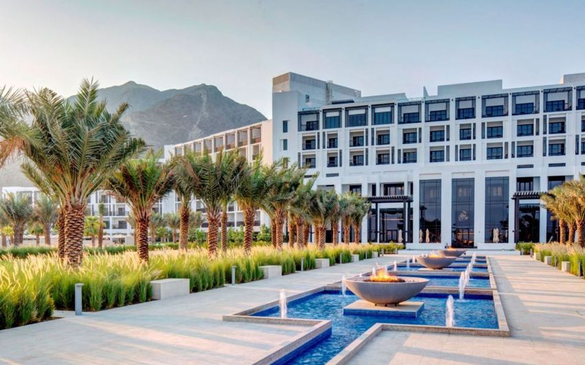 56 InterContinental - Fujairah Resort.jpg