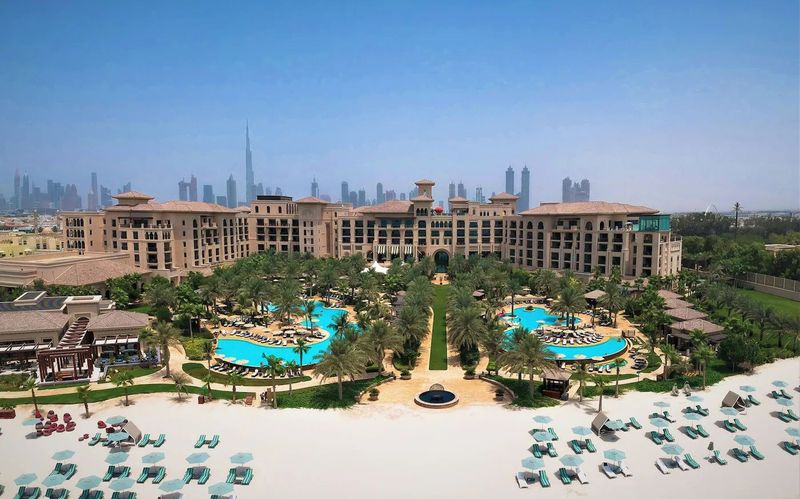 5-3 Four Seasons Resort Dubai At Jumeirah Beach.jpg 5-3 Four Seasons Resort Dubai At Jumeirah Beach.jpg