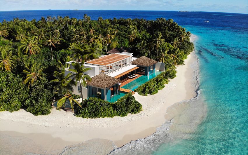 33 Raffles Maldives Meradhoo.jpg