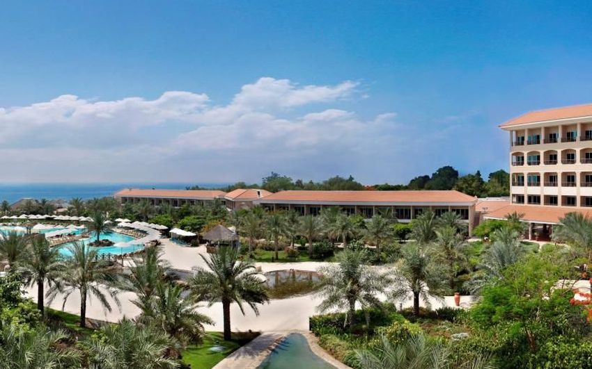 1-8 Fujairah Rotana Resort & Spa 5.jpg 1-8 Fujairah Rotana Resort & Spa 5.jpg