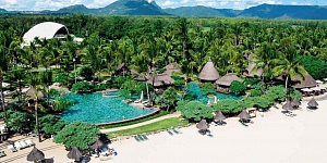 La Pirogue A Sun Resort 4*